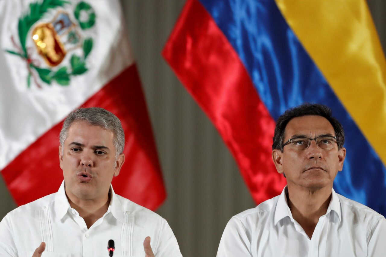 Los presidentes de Perú Martín Vizcarra y de Colombia Iván Duque