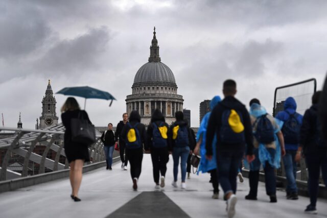 El PIB británico cayó 0,2% en el segundo trimestre