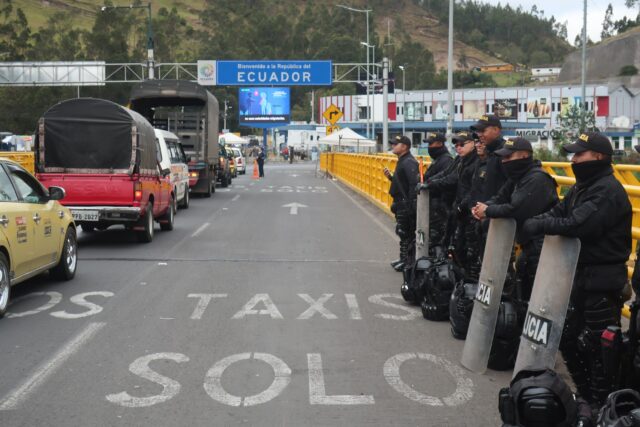 Migrantes venezolanos que entraron en Ecuador bajaron a 50 diarios