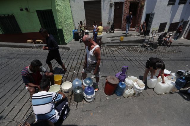 El agua potable es el servicio peor valorado por los ciudadanos