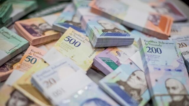 El salario mínimo llegó a su punto más bajo en la historia