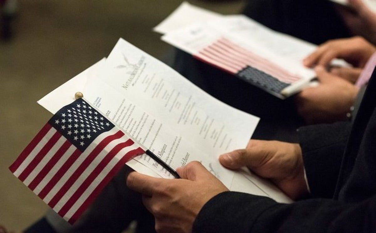 Hijos de diplomáticos americanos que nazcan en el extranjero no tendrán ciudadanía automática