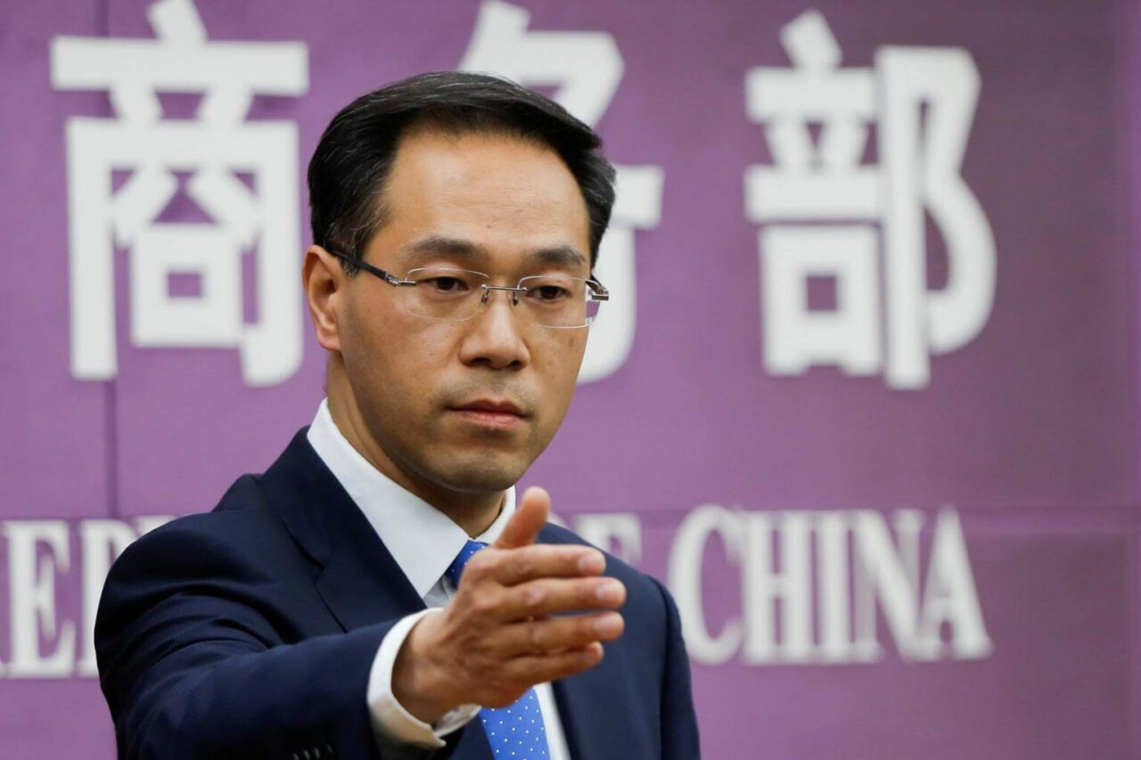 China espera que EE UU genere condiciones necesarias para dialogo comercial de septiembre