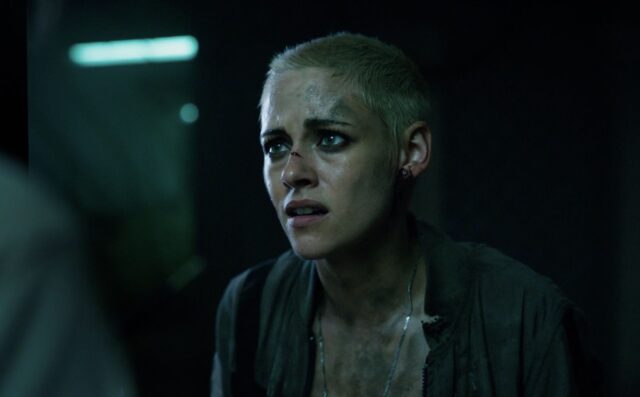 Kristen Stewart protagonizó el primer trailer de Underwater