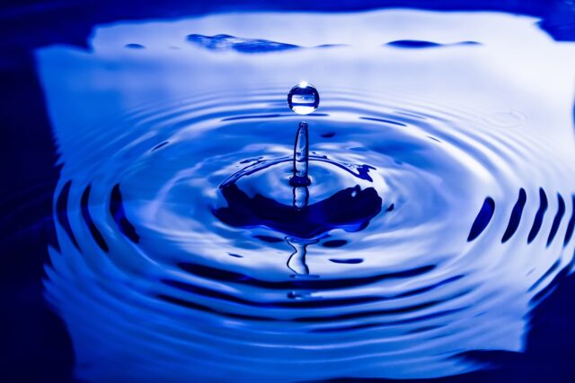 Científicos checos creen haber encontrado forma de extraer agua del aire
