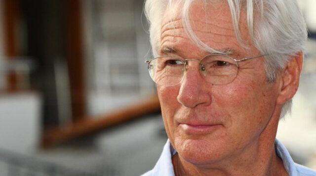 Richard Gere cumple 70 años más volcado en su activismo que en el cine