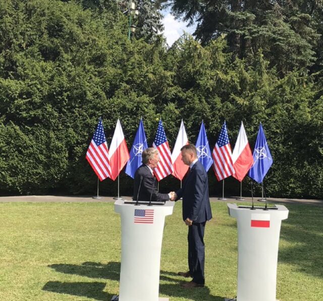 Washington y Varsovia acuerdan ubicación de nuevas tropas de EE UU