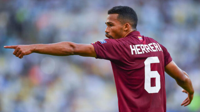 Yangel Herrera se recupera y jugará contra el Villarreal