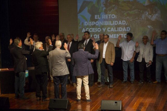 Aquiles Hopkins fue reelecto presidente de Fedeagro