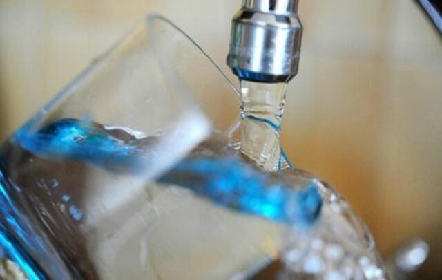 Estudio vincula flúor del agua con menor coeficiente intelectual