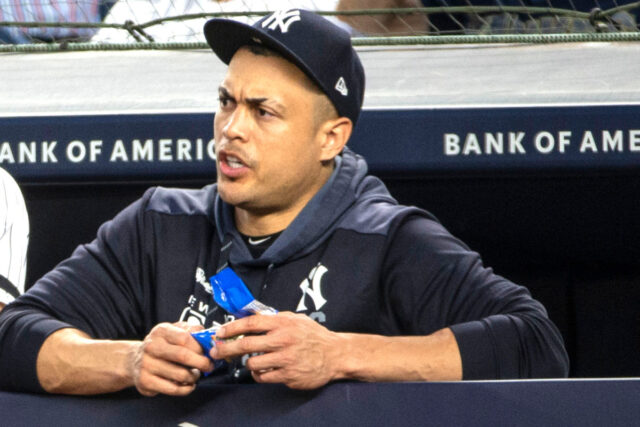 Giancarlo Stanton fue inscrito en la lista de lesionados de 60 días