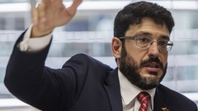 El procurador rechaza señalamientos en su contra y dice que son falsos