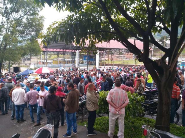 Agricultores de La Grita fueron expulsados de espacios públicos