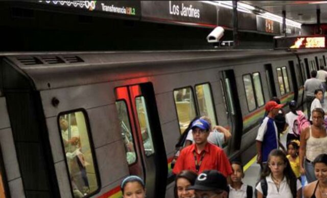 Tren accidentado en El Valle genera caos en la Línea 3 del Metro