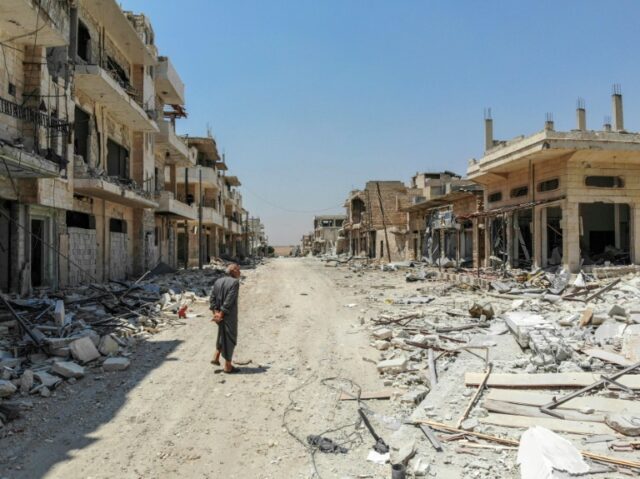 Régimen sirio anuncia corredor humanitario en región que asedia con bombardeos