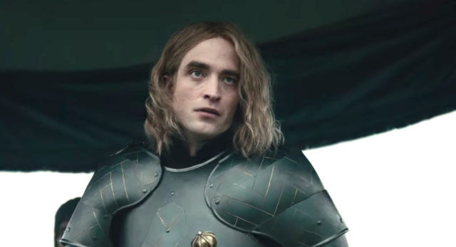 Robert Pattinson tiene nuevo look en The King