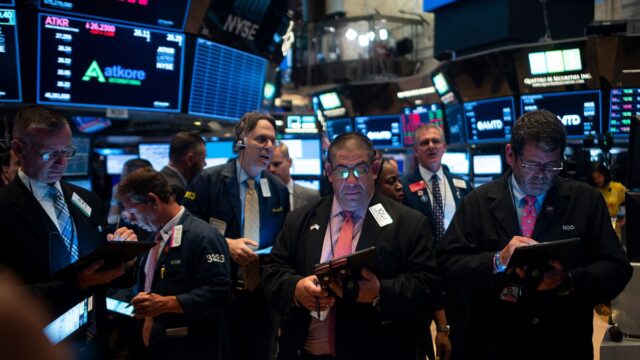 Acciones argentinas se desplomaron hasta 35% en Nueva York