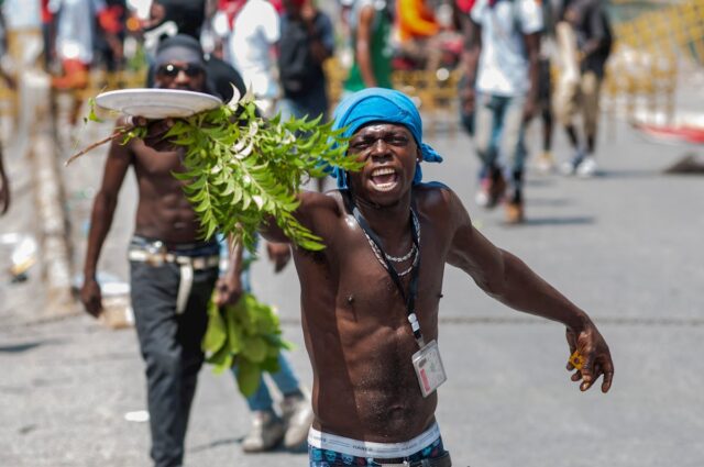 República Dominicana refuerza frontera ante disturbios en Haití