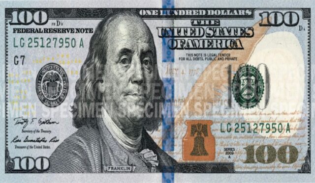 ¿Cómo saber si un dólar es falso?