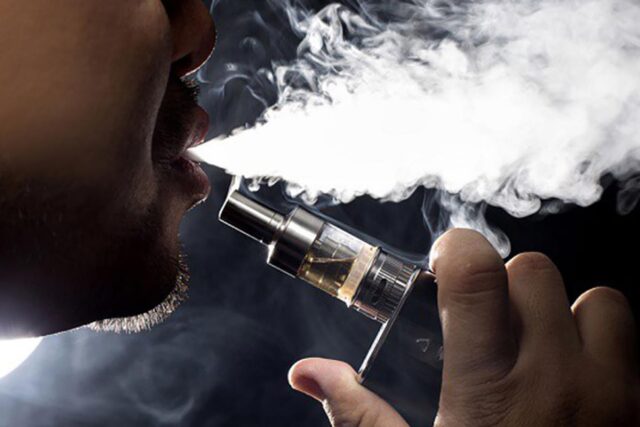 Aumentó la cifra de personas muertas por el vapeo