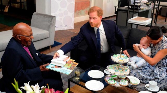 Archie asiste a su primer acto oficial con los duques de Sussex en Suráfrica