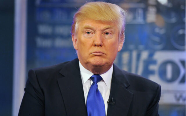 Trump: Anuncio de juicio político es una caza de brujas y una basura