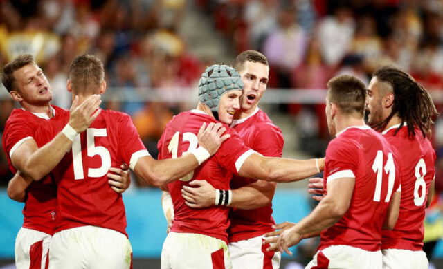 [VIDEO] Gales logra una sufrida victoria ante Australia en el Grupo D