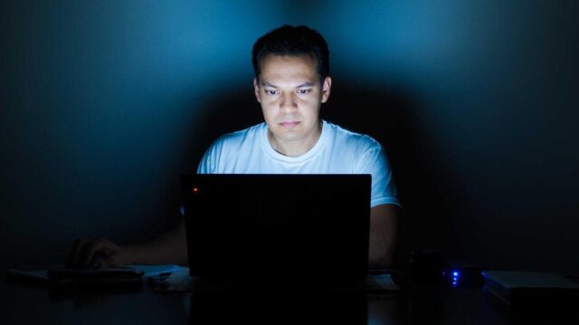 Un estudio respondió cómo Internet afecta el cerebro humano