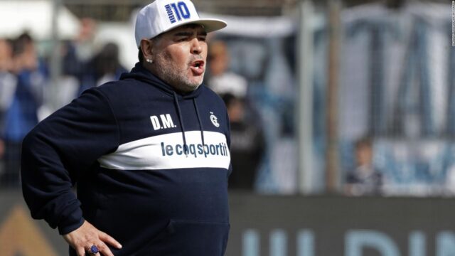 Gimnasia y Esgrima La Plata se entrenó sin Maradona a días de su debut