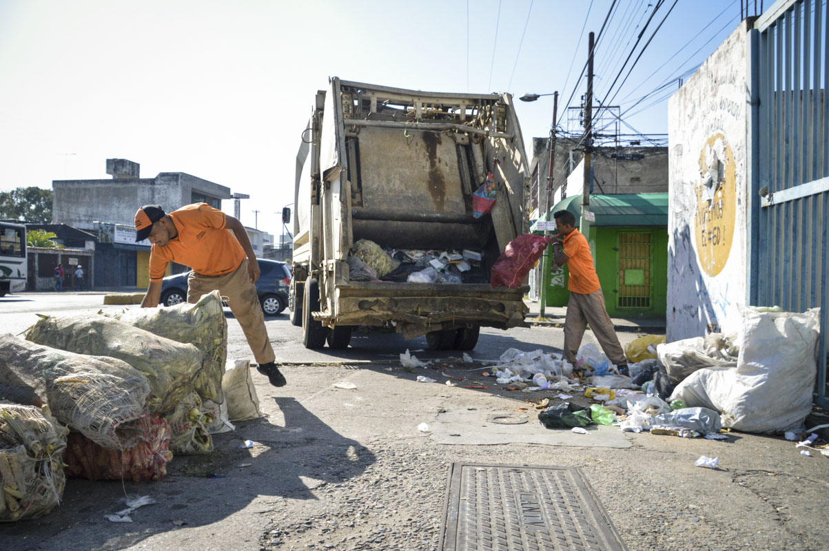 OVSP: fallas en el servicio del aseo urbano vulneran salud de los ciudadanos en el país