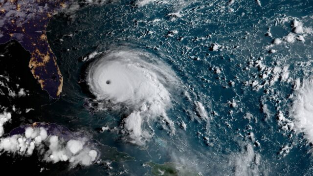 Ordenan evacuación en varios condados en Florida