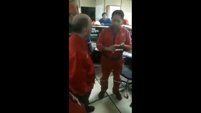 Trabajador de Pdvsa encaró a Manuel Quevedo por bajos salarios