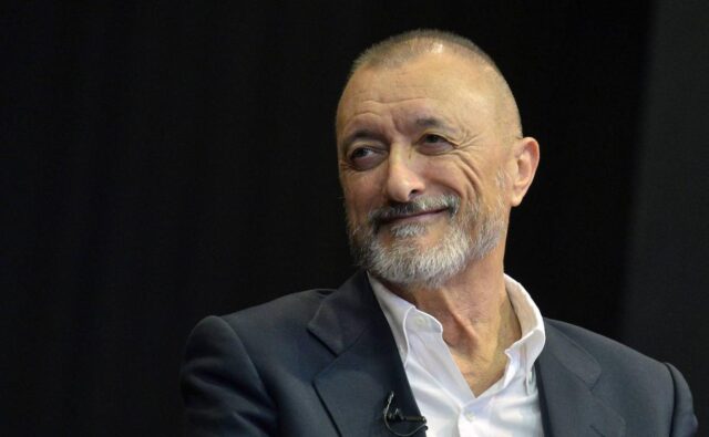 Pérez-Reverte sobre su nueva novela: Es un western medieval