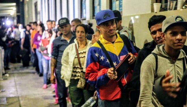 Ingreso de venezolanos a Perú se ha reducido 91%