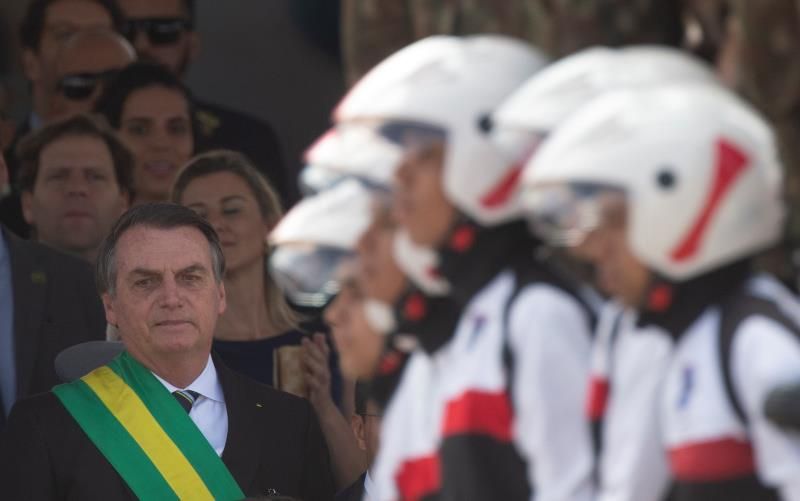 Bolsonaro fue hospitalizado para cirugía abdominal