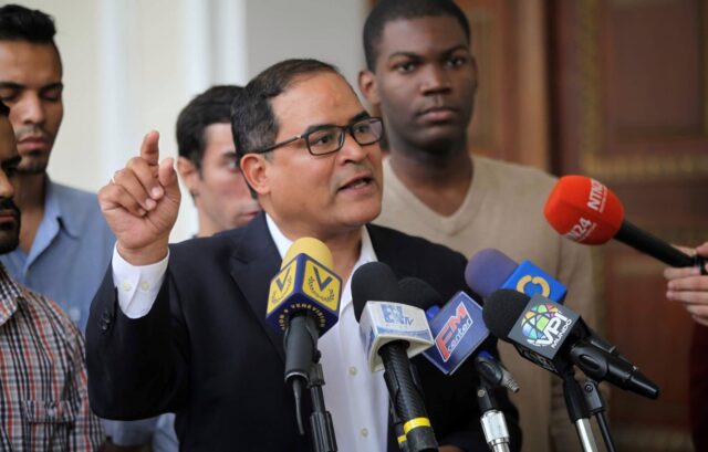 Carlos Valero: La política no debe ser la xenofobia ni la cacería de venezolanos