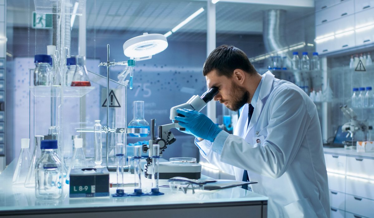 Investigadores convirtieron CO2 en combustible líquido puro