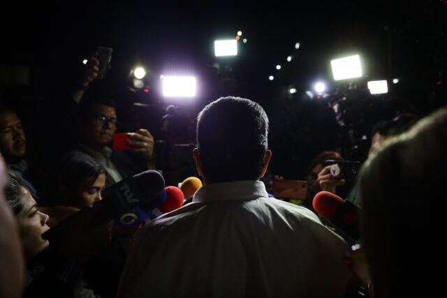 ¿Qué hay detrás de la liberación del diputado Edgar Zambrano?