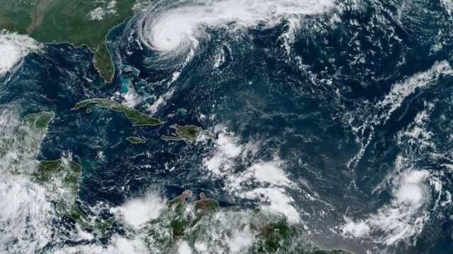Bermudas decretó aviso de huracán ante amenaza de Humberto