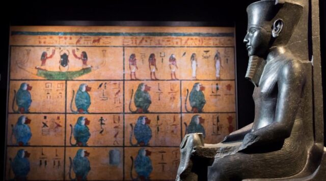 La exposición de Tutankamón bate récord de visitantes en París