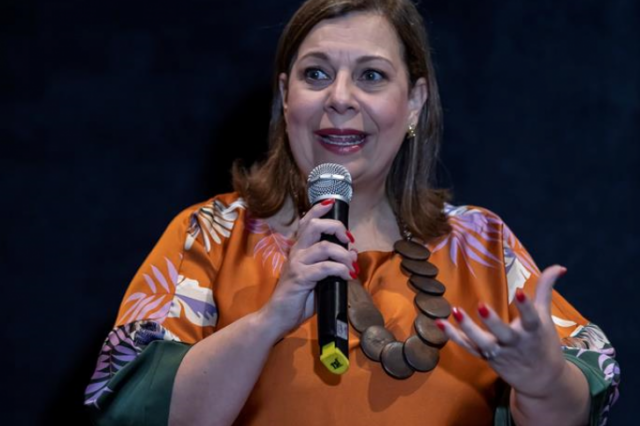Embajadora de Guaidó en Brasil expone plan para reconstruir Venezuela