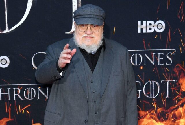 Fans critican a George R. R. Martin por anunciar una edición de bolsillo de Fuego y sangre