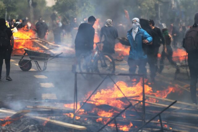 10 claves para entender el estado de emergencia en Santiago de Chile