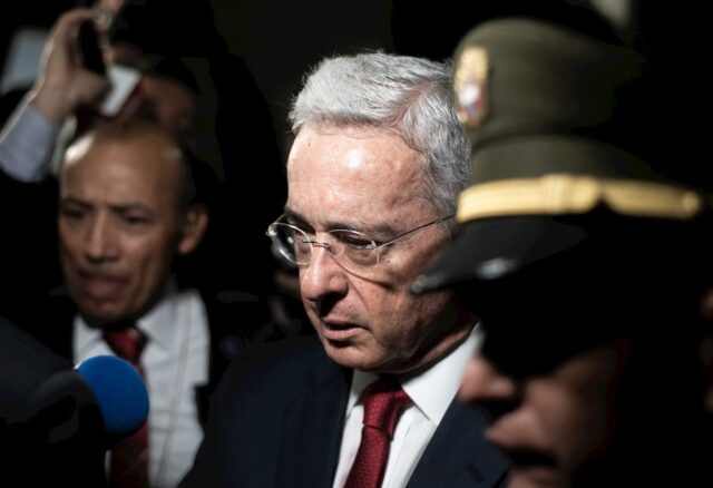 Corte Suprema vinculó formalmente a Uribe en proceso por soborno de testigos