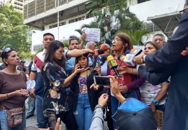 Gremio de enfermeros retomará protestas luego del "pírrico" aumento salarial