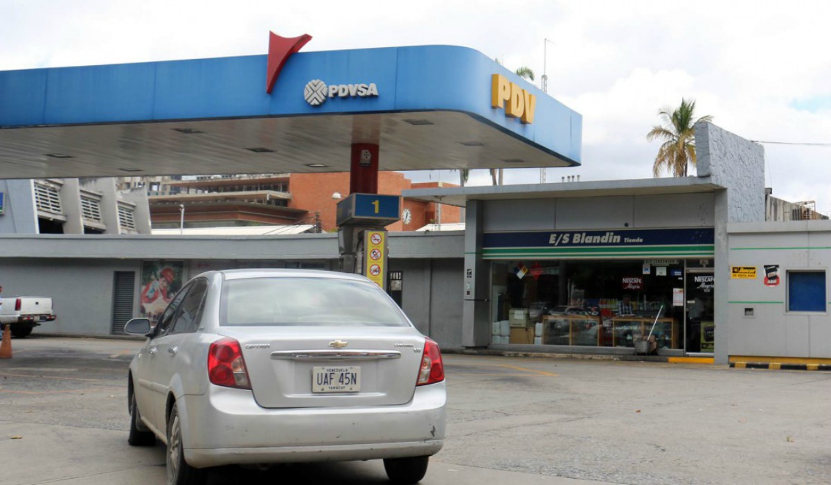 Productores de papa deben pagar $2 por litro de gasolina en Mérida para despachar la cosecha