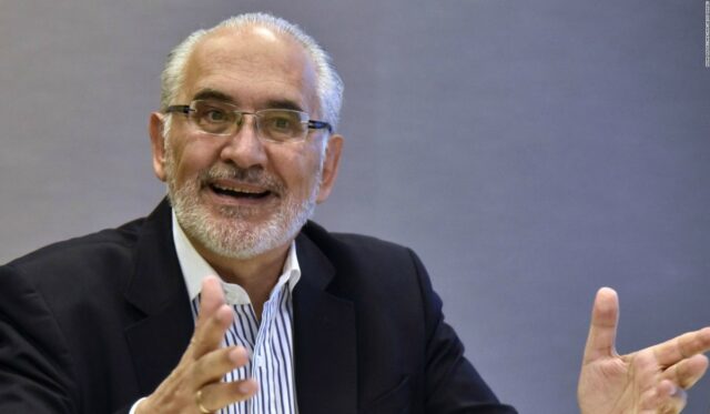 Carlos Mesa desconoce resultados del conteo rápido