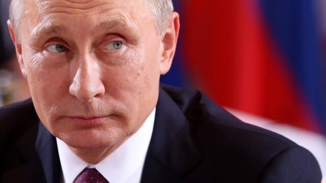 Dios, Putin y las armas nucleares: la propuestas para la Constitución rusa
