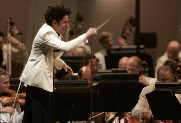 Gustavo Dudamel: una década redefiniendo el concepto de orquesta en Los Ángeles