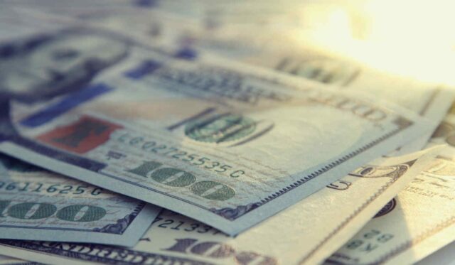 El dólar abre estable en Argentina tras victoria peronista y nuevas medidas